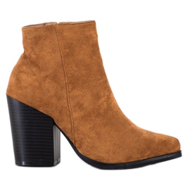Marquiz Bottes sur un poste large brun