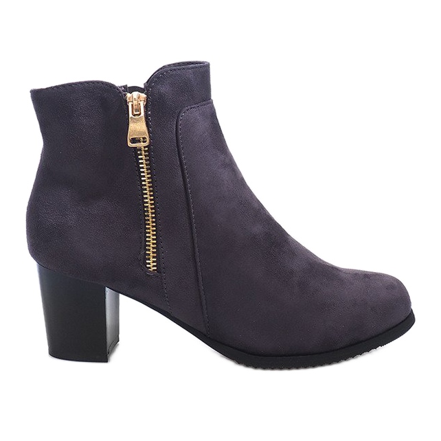 Bottes sur un poteau J0049-3 Gris