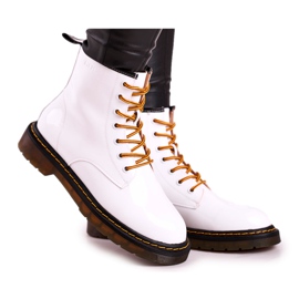 Bottes pour femmes Bottes en cuir Blanc GOE GG2N3057A