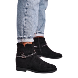 BUGO Bottes noires sur un coin avec une chaîne Black Eliza