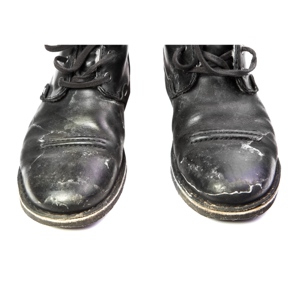Comment et avec quoi enlever le sel des chaussures ?