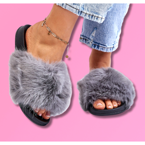 Tongs en fourrure – hasard ou raté ?