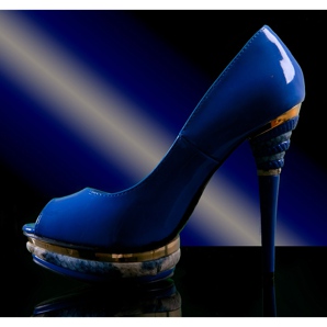 Comment les talons hauts sont-ils entrés dans les canons de la mode féminine ?