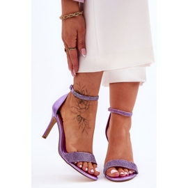 Sandales Femme Sur Un Talon Haut Avec Des Bijoux Violet Perfecto 2 Sandales Femme Sur Un Talon Haut Avec Des Bijoux Violet Perfecto 2