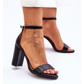 WD1 Sandales à Talons Hauts Noir Individu le noir 1