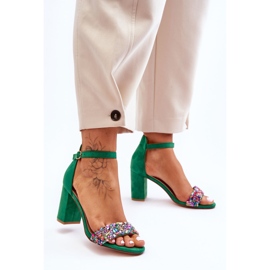 Sandales à talons hauts à la mode avec des pierres décoratives vert Love Me 1