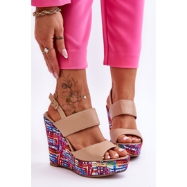 Calderia Sandales Compensées Femme Beige 1 Calderia Sandales Compensées Femme Beige 1