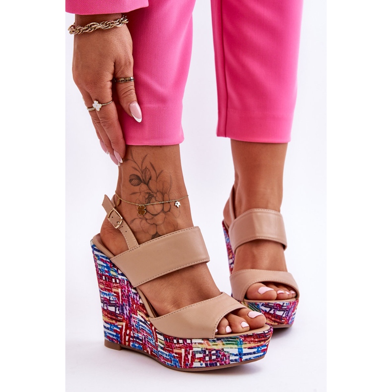 Calderia Sandales Compensées Femme Beige 1 Calderia Sandales Compensées Femme Beige 1