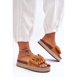 Chaussons Femme En Daim Avec Nœud Lauria Camel brun 1