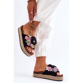 Matière Chaussons Avec Fleurs Noir Nessa le noir 2