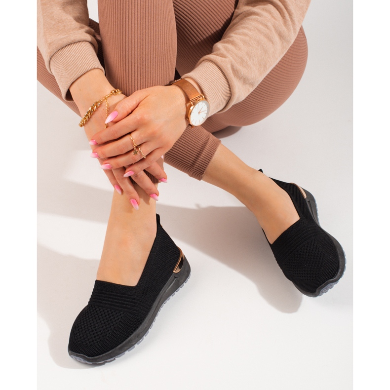 Baskets noires ajourées Shelovet, femmes le noir 2