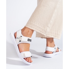 Sandales blanches pour femmes Big Star HH274A026 2 Sandales blanches pour femmes Big Star HH274A026 2