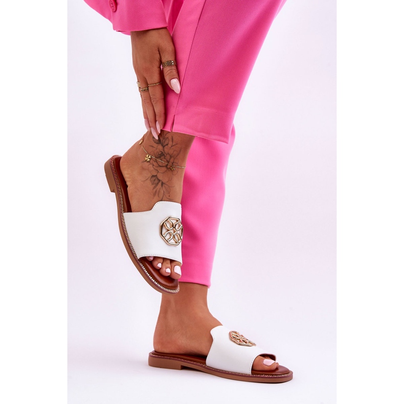 Chaussons Talons Plats Classiques Femme Blanc Larotte 2