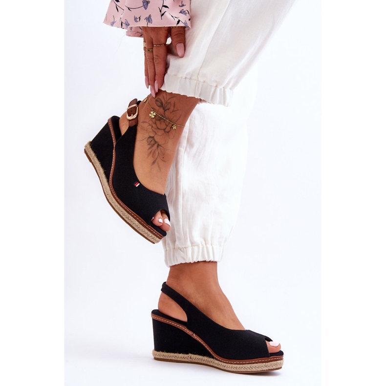 Sandales compensées classiques pour femmes noires Katie 2