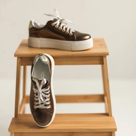 Marco Shoes Baskets femme en cuir véritable sur semelle épaisse d'or 2 Marco Shoes Baskets femme en cuir véritable sur semelle épaisse d'or 2