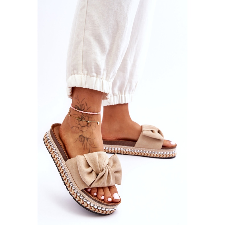 Chaussons Femme Daim Avec Nœud Beige Lauria 1