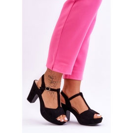Sandales à talons hauts en daim noir Felicia le noir 5