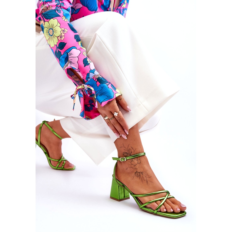 Sandales à talons hauts Felisa vertes à la mode 5
