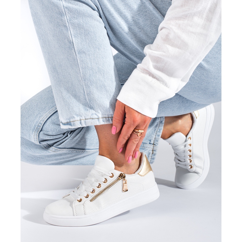 Baskets Shelovet blanches 1