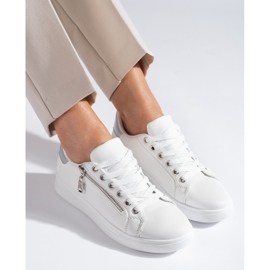 Baskets Shelovet blanches 1