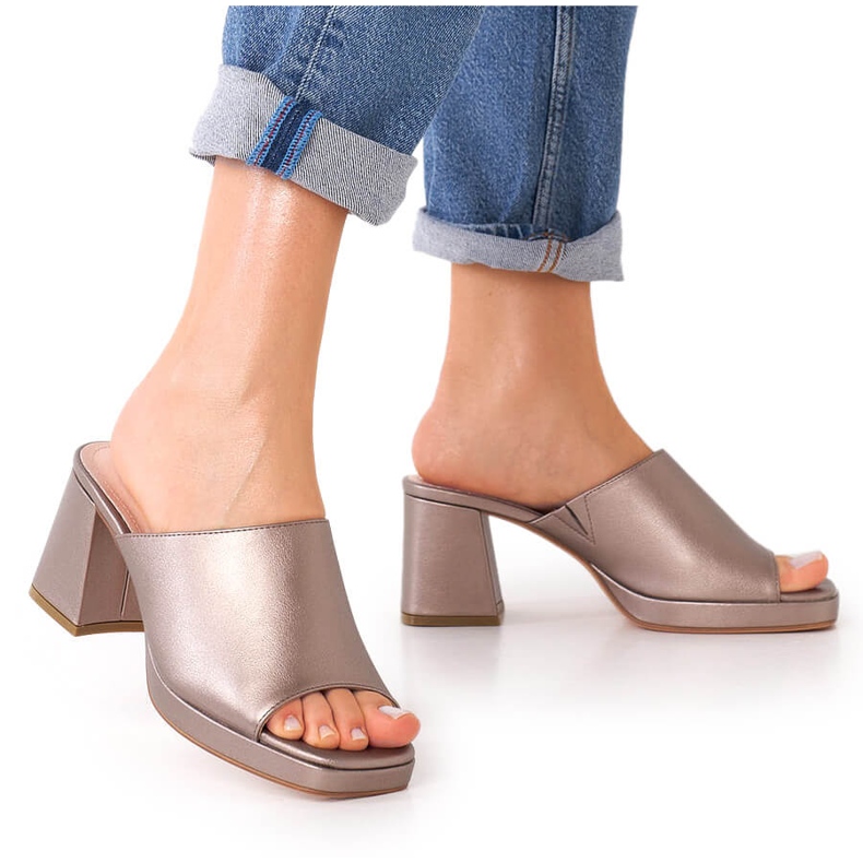 Chaussons femme Sergio Leone KL322 platine sur poteau avec élastique argent 1 Chaussons femme Sergio Leone KL322 platine sur poteau avec élastique argent 1