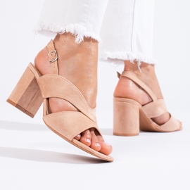 Sandales à talons hauts en daim beige Vinceza 3