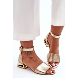 Sandales Cuir Sur Talons Doré Laura Messi 2143 Or d'or 1 Sandales Cuir Sur Talons Doré Laura Messi 2143 Or d'or 1