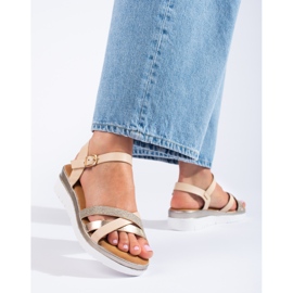 Sandales compensées basses Shelovet beige et or 1