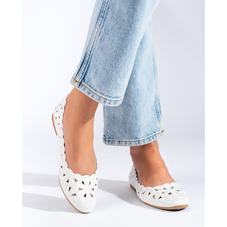 Ballerines femme ajourées Shelovet blanches 1