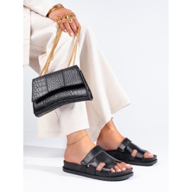 Pantoufles noires pour femmes sur une plate-forme Shelovet épaisse le noir 1