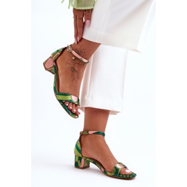 Sandales à talons hauts en satin à motifs Mélange vert Inspire Me! multicolore 2