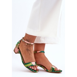 Sandales à talons hauts en satin à motifs Mélange vert Inspire Me! multicolore 3