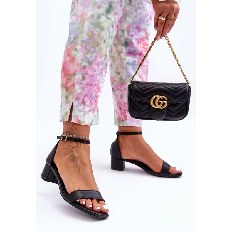 Sandales à talons en cuir uni noir Inspire Me! 2