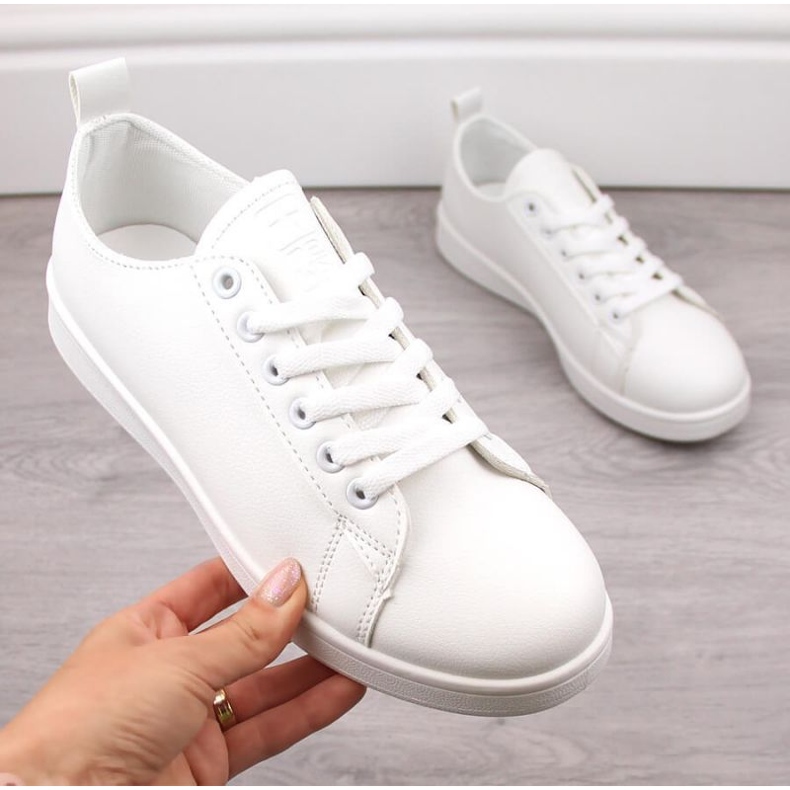 Chaussures de sport News W 23SP02-5786 blanc blanche 1
