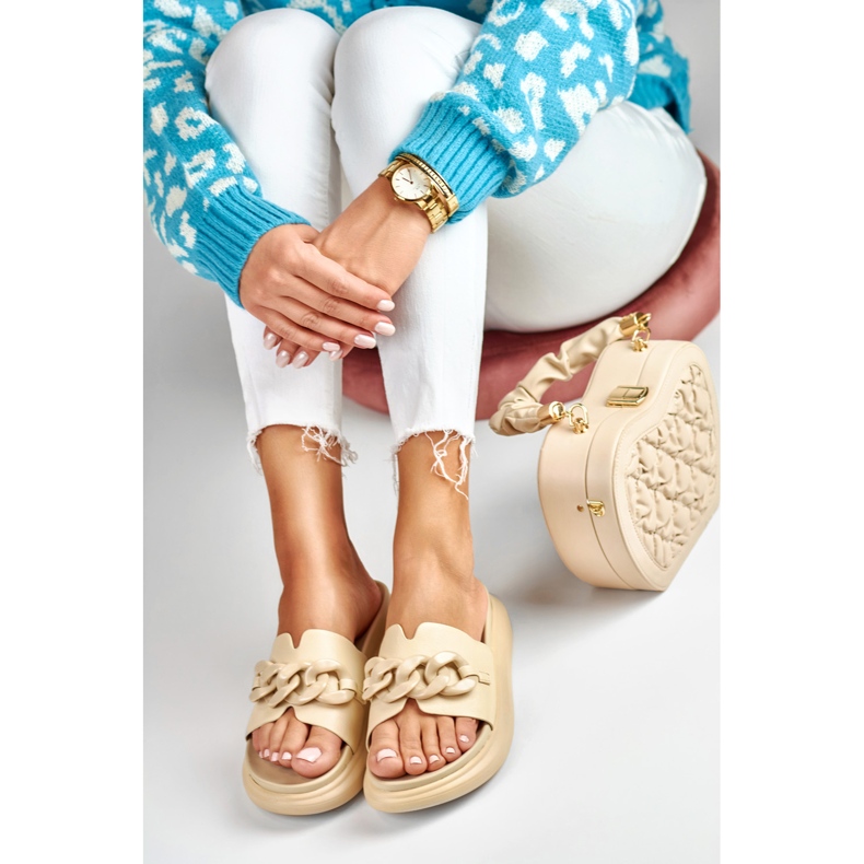 La.Fi Claquettes beiges avec chaîne 1