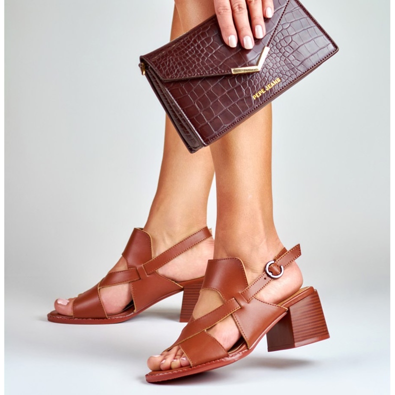 La.Fi Sandales à talons en cuir marron brun 1