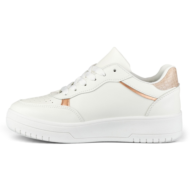 Chaussures de sport blanches avec accessoires beiges 2