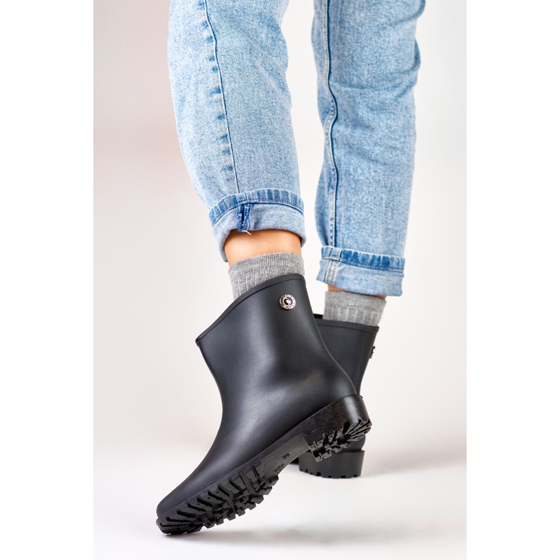 Bottes en caoutchouc pour femmes noires mates au-dessus de la cheville 2