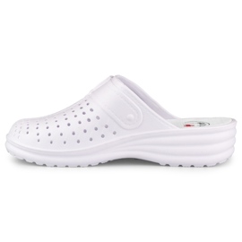 Tongs femme confortables avec doigts recouverts blanches 2