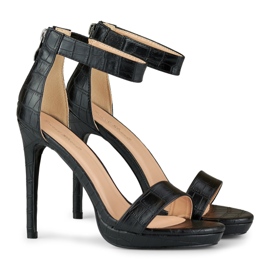 Sandales noires à talons hauts pour femmes 1