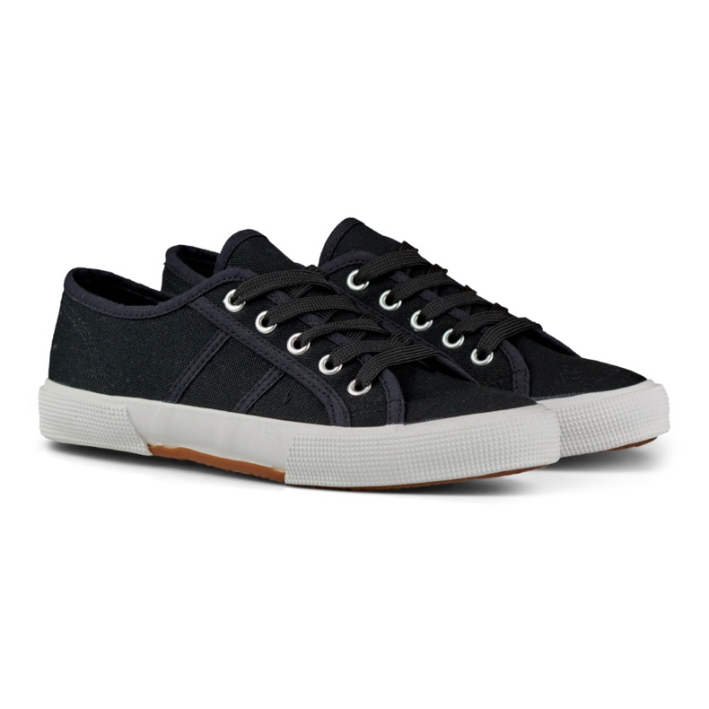 Baskets basses noires le noir 1 Baskets basses noires le noir 1