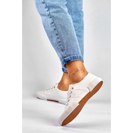 Baskets basses blanches 4