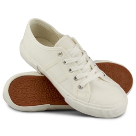 Baskets basses blanches 1