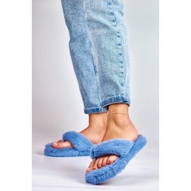 Tongs bleu fourrure 5