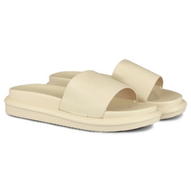 Pantoufles confortables pour femmes beiges classiques 2
