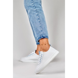 Baskets ajourées blanches et bleues Bellis 5