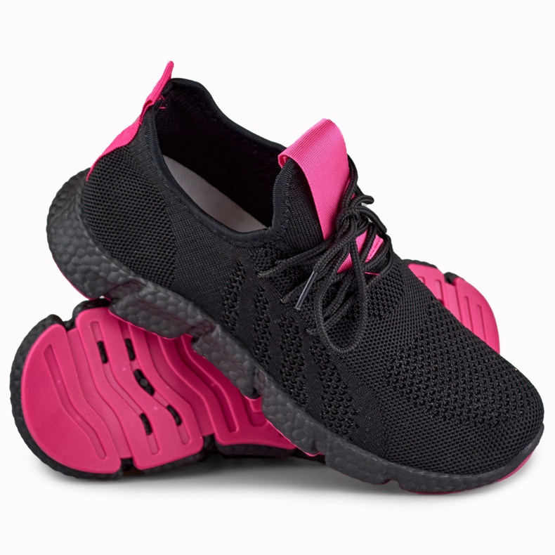 Chaussures de sport souples et confortables le noir 1