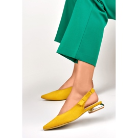 Escarpins femme à talon bas et élégant jaune 3