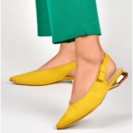Escarpins femme à talon bas et élégant jaune 6