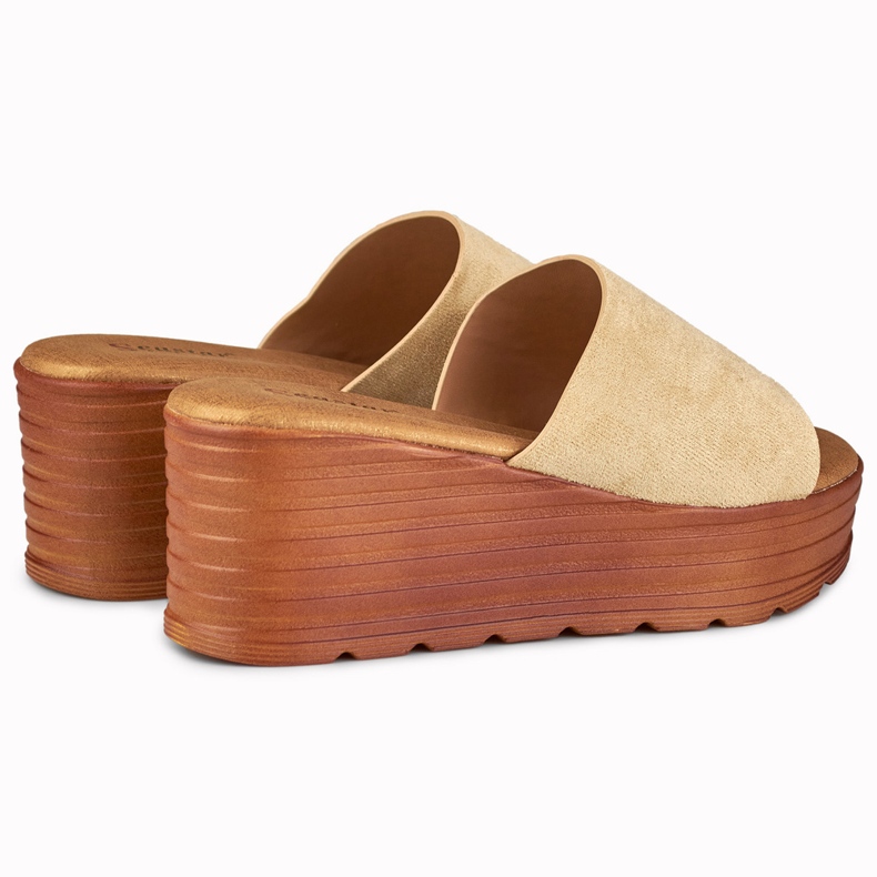 Sandales compensées beiges Versis 2